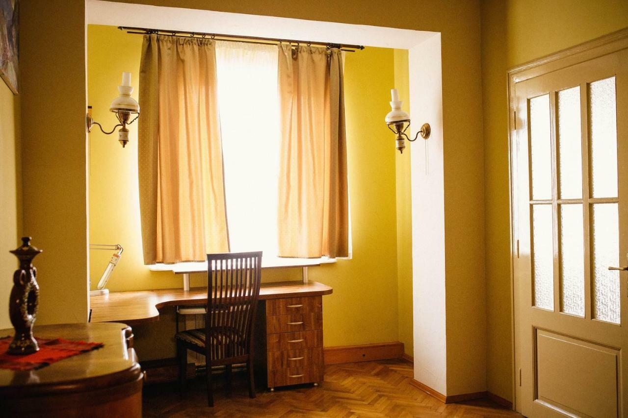 Apartamento Historical center Úzhgorod Exterior foto